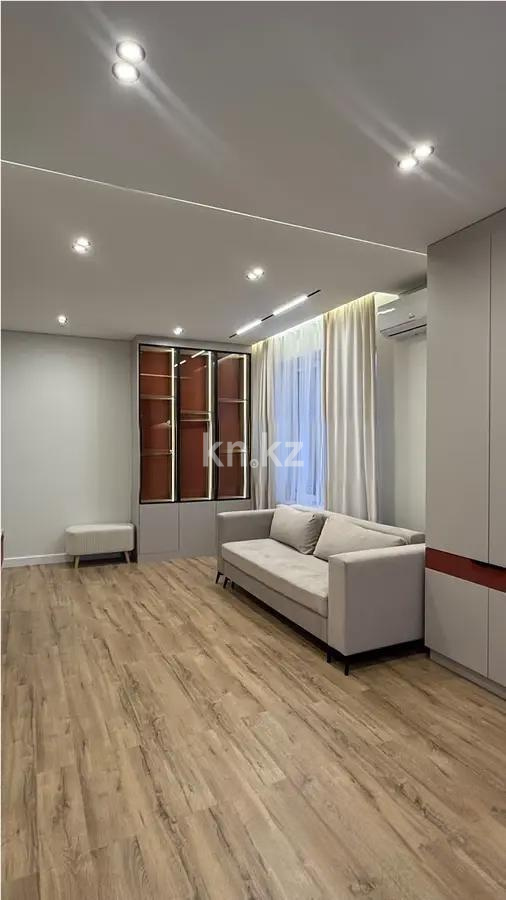 Продажа 2-комнатной квартиры, 79 м², ул. Хусейна бен Талала, дом  28 в Астане - фото 2