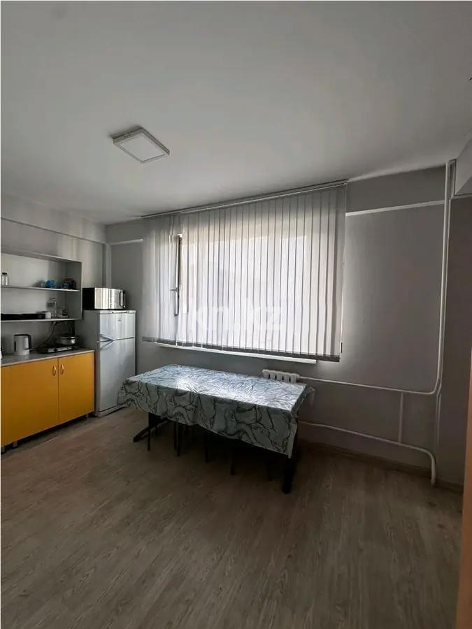 Продажа 7-комнатной квартиры, 184 м² в Алматы - фото 3