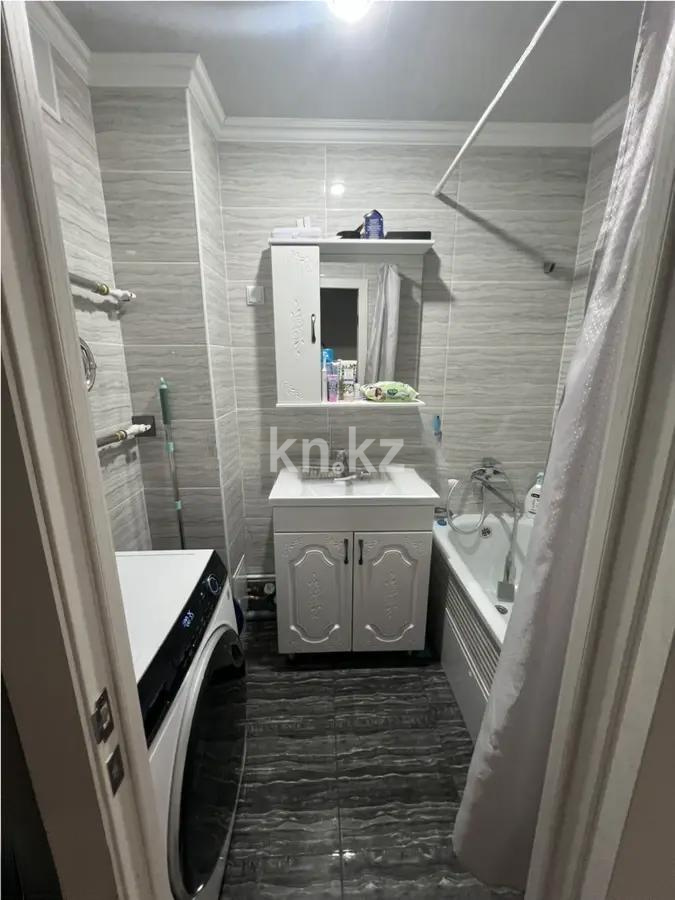 Продажа 4-комнатной квартиры, 62 м², мкр-н 22, дом  8 в Караганде - фото 7