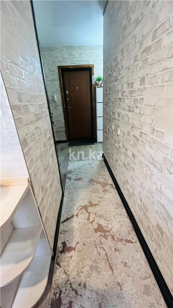 Продажа 4-комнатной квартиры, 62 м², мкр-н 16 в Караганде - фото 16