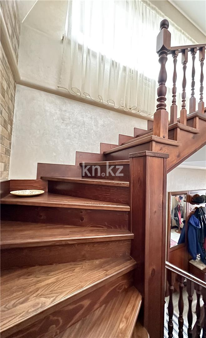 Продажа 6-комнатного дома, 400.7 м², ул. Жанибекова в Караганде - фото 33