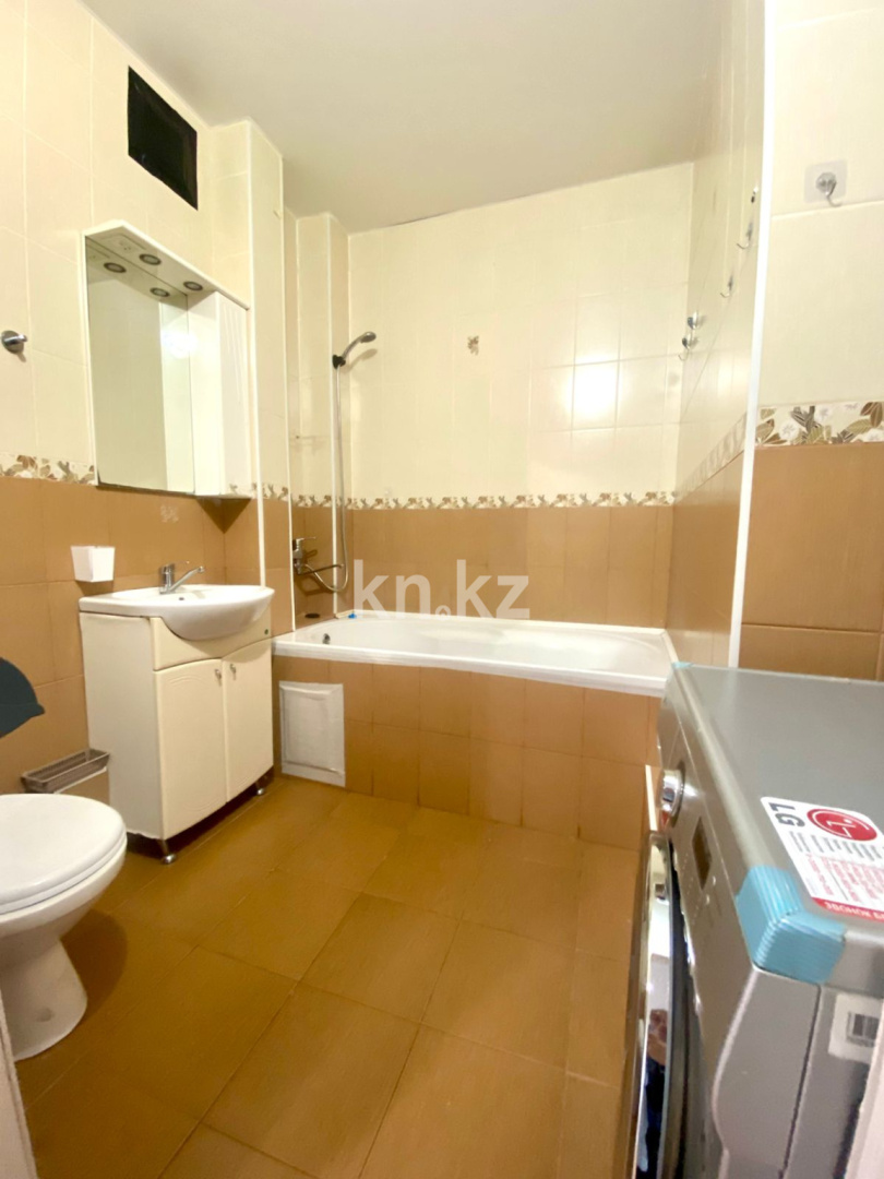 Продажа 3-комнатной квартиры, 80.7 м² в Астане - фото 6