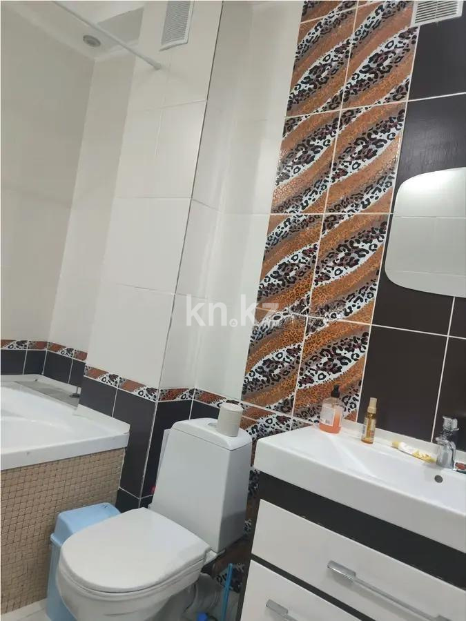 Продажа 2-комнатной квартиры, 65 м² в Астане - фото 4