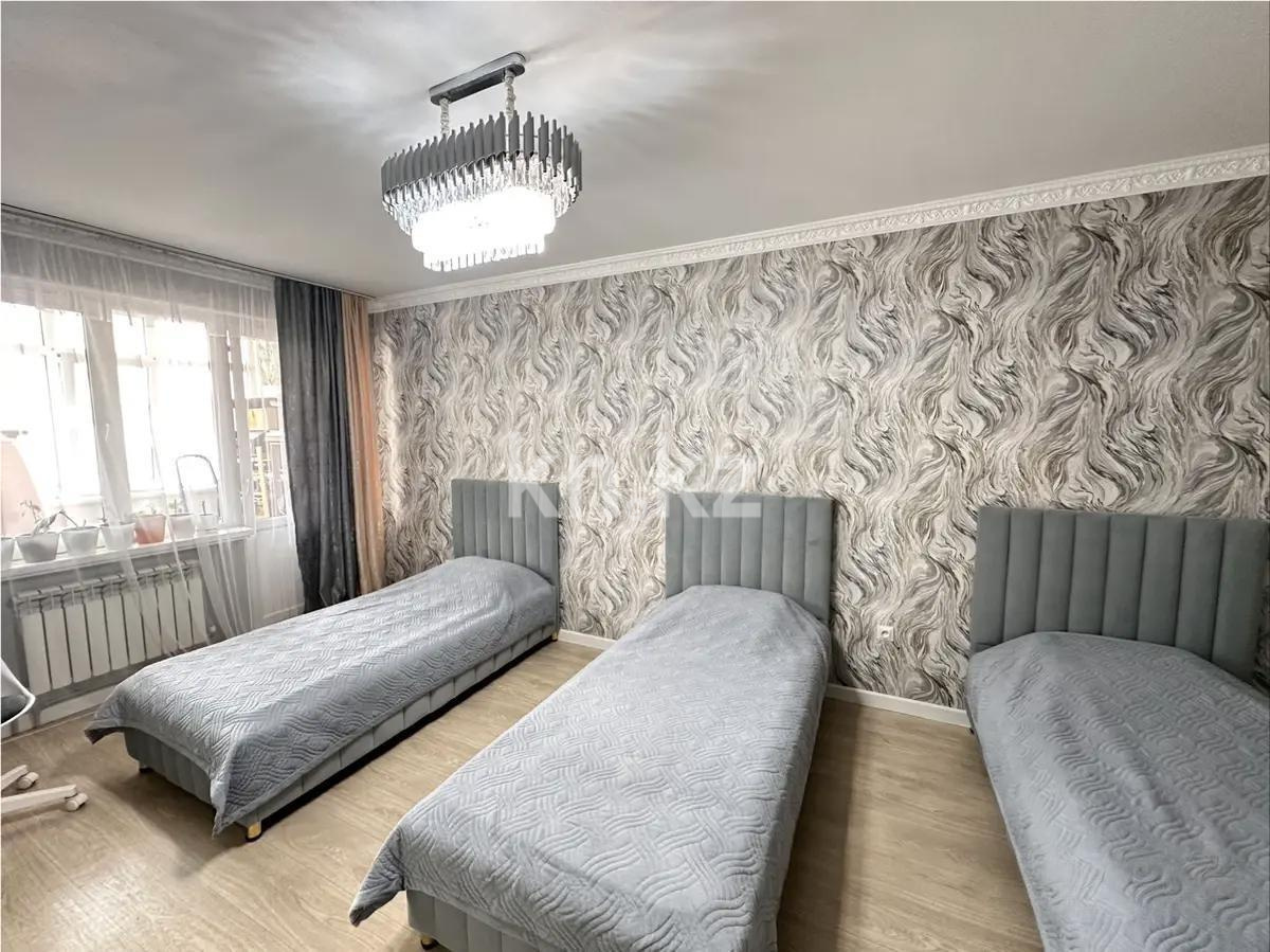 Продажа 3-комнатной квартиры, 105 м², мкр-н Аксай-1а, дом  28 в Алматы - фото 3