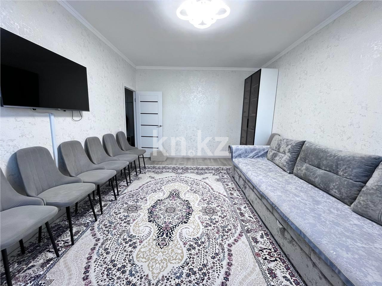 Продажа 3-комнатной квартиры, 80 м² в Караганде