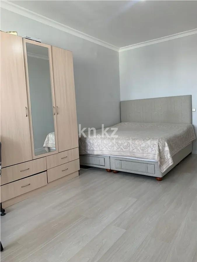 Продажа 3-комнатной квартиры, 65 м², ул. Дукенулы, дом  38 в Астане