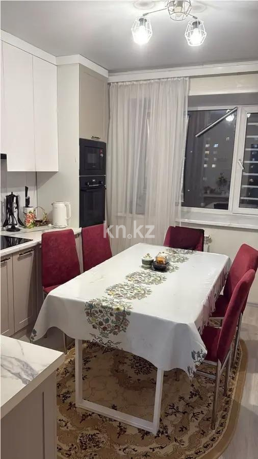 Продажа 3-комнатной квартиры, 95.4 м², пр. Тлендиева, дом  38 в Астане - фото 3