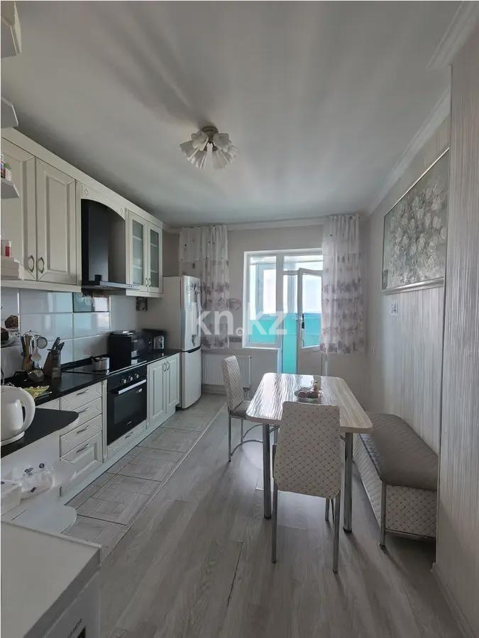 Продажа 3-комнатной квартиры, 118 м², ул. Кенесары, дом  8 в Астане - фото 4