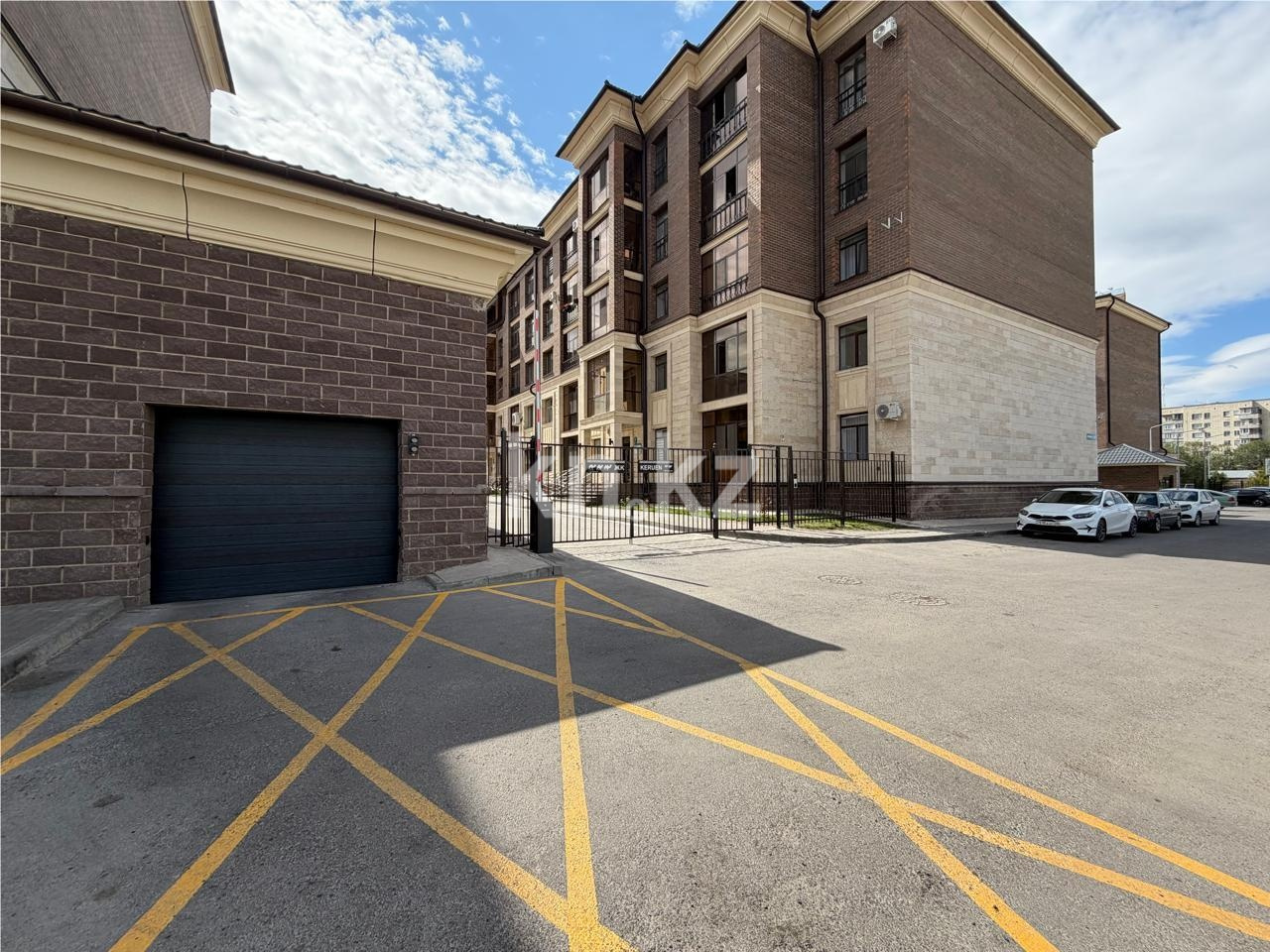 Продажа 4-комнатной квартиры, 118 м² в Караганде - фото 3
