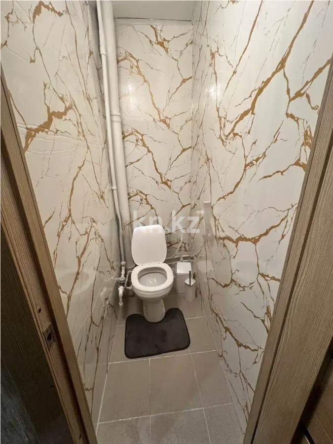 Продажа 2-комнатной квартиры, 47 м², мкр. Восток-1, дом  2 в Караганде - фото 5