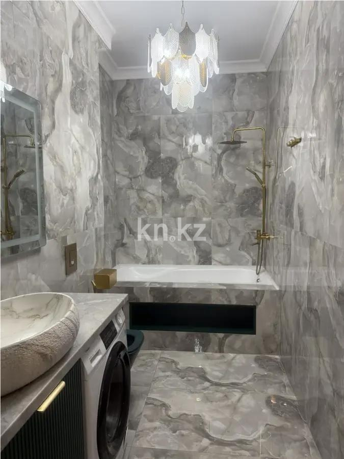 Продажа 2-комнатной квартиры, 80 м², ул. Толе би, дом  50 в Астане - фото 2