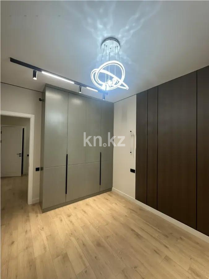 Продажа 2-комнатной квартиры, 70 м² в Алматы