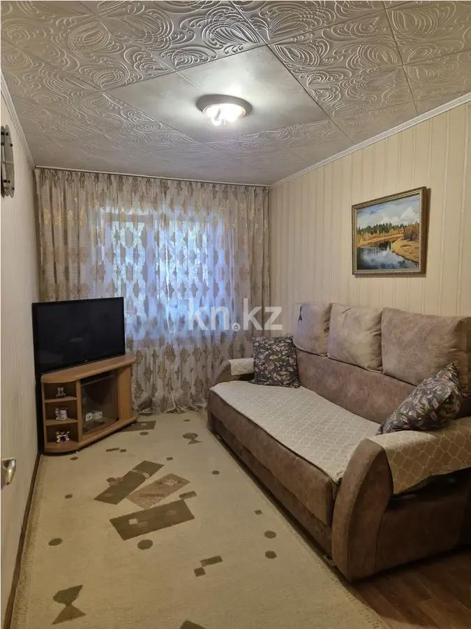 Продажа 4-комнатной квартиры, 61 м², мкр-н 17, дом  37 в Караганде - фото 3