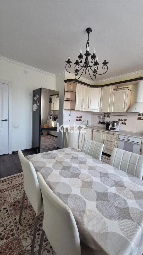 Продажа 2-комнатной квартиры, 65 м², ул. Бокейхана, дом  10 в Астане - фото 5