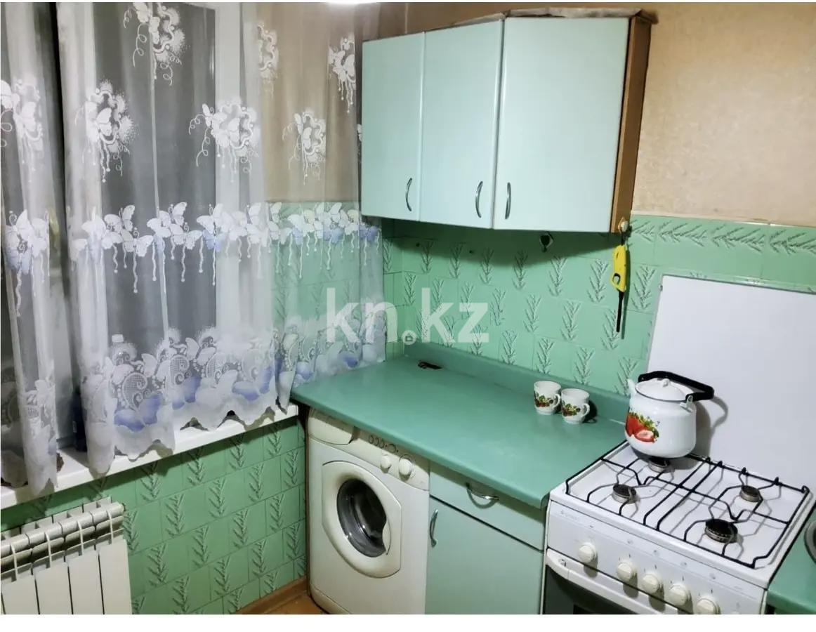 Продажа 3-комнатной квартиры, 62.2 м², мкр. Аксай-2, дом  48 в Алматы