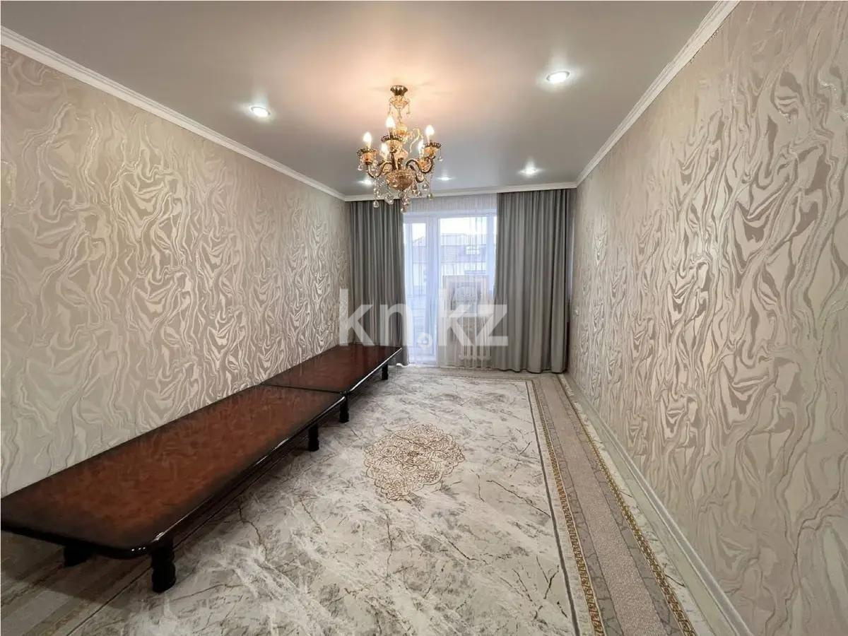 Продажа 5-комнатной квартиры, 82 м², ул. 40-летия Победы, дом  62 в Шахтинске