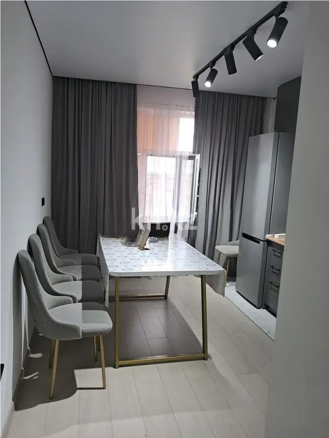 Продажа 2-комнатной квартиры, 62 м², ул. Байтурсынова, дом  67 в Астане - фото 2