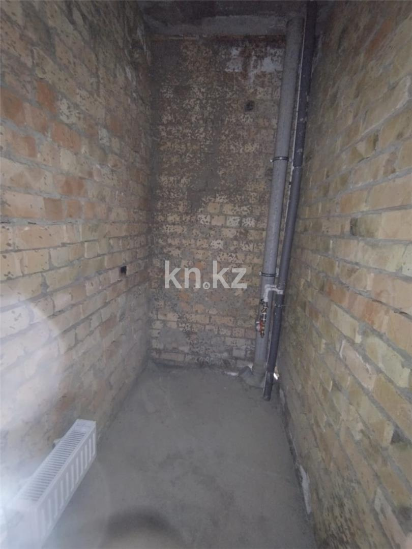 Продажа 3-комнатной квартиры, 86 м², ул. Академическая, дом  9/10 блок 1 в Караганде - фото 12