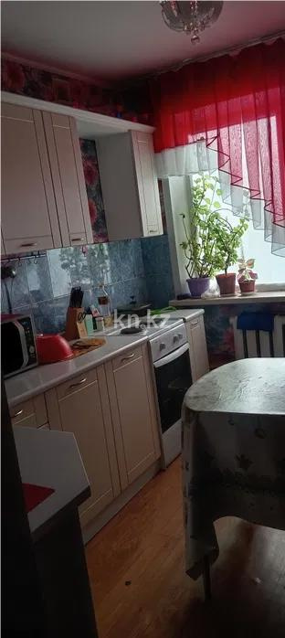 Продажа 2-комнатной квартиры, 44 м², 16 мкр., дом  47 в Караганде - фото 3