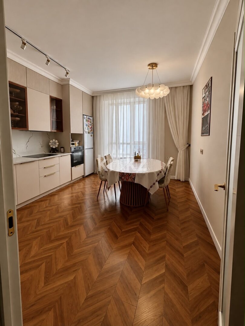 Продажа 3-комнатной квартиры, 118.3 м² в Астане - фото 3