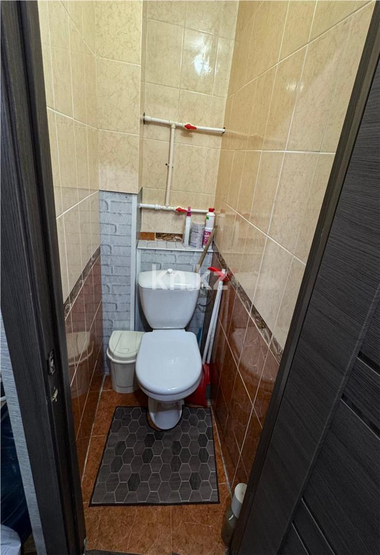 Продажа 3-комнатной квартиры, 62 м², 22 мкр. в Караганде - фото 13