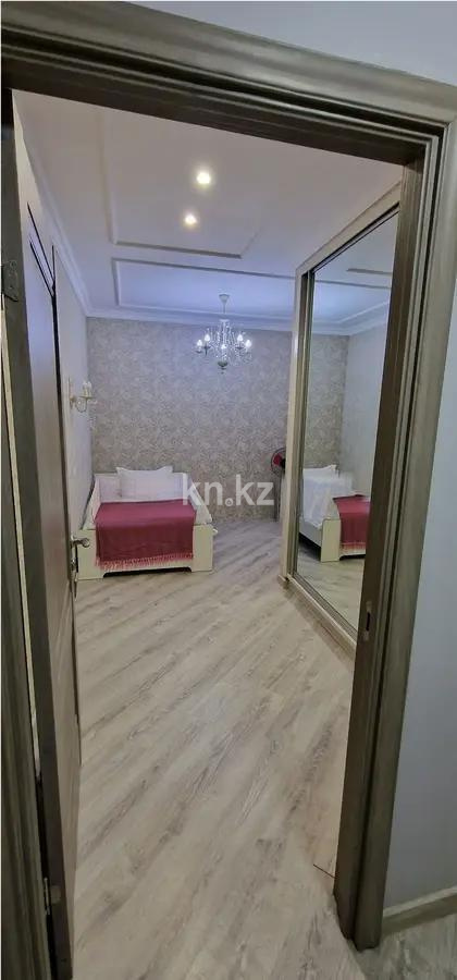 Продажа 3-комнатной квартиры, 95 м², ул. Толе би, дом  286/8 в Алматы - фото 2