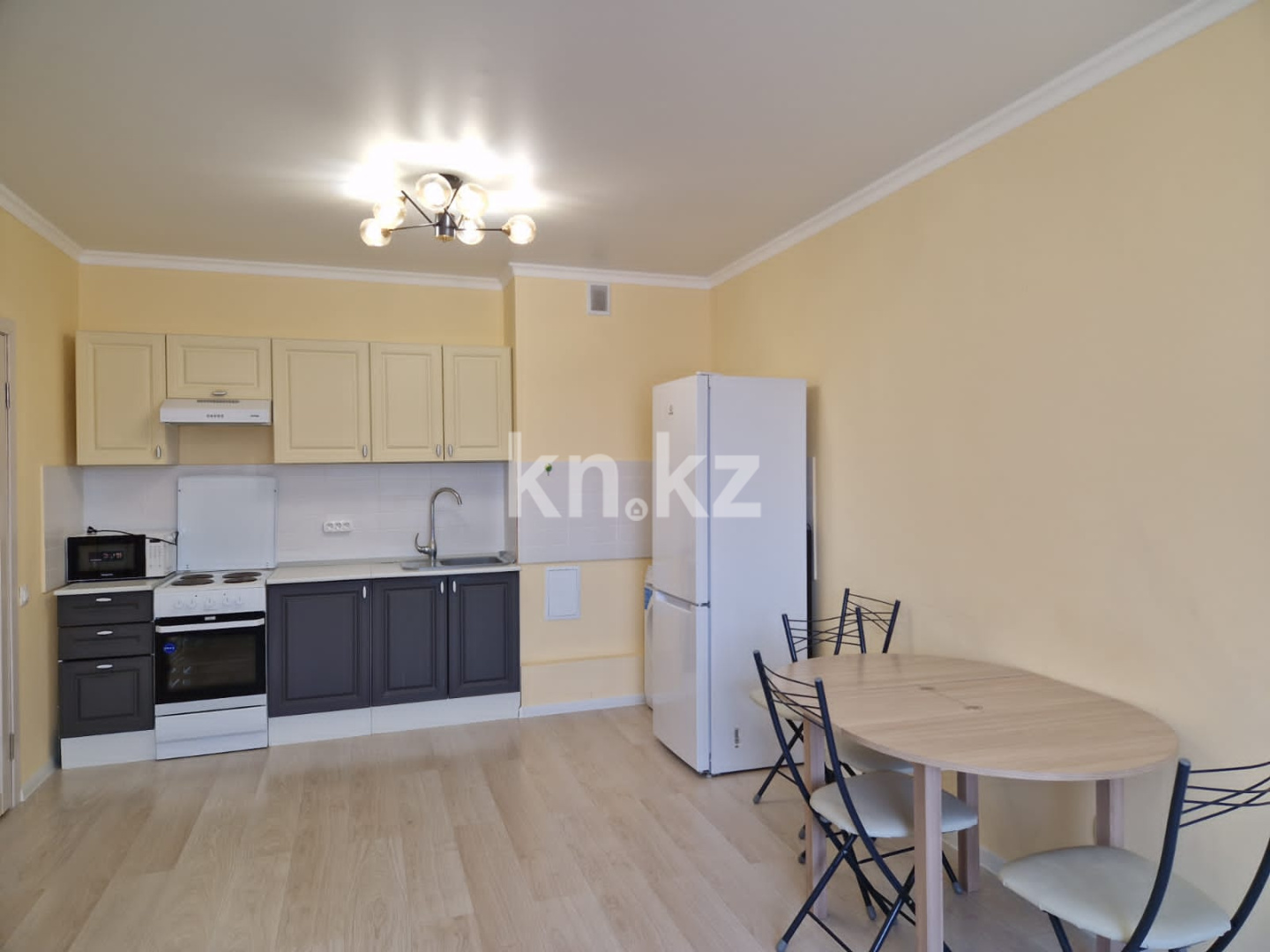 Продажа 2-комнатной квартиры, 55 м², пр. Туран в Астане - фото 2