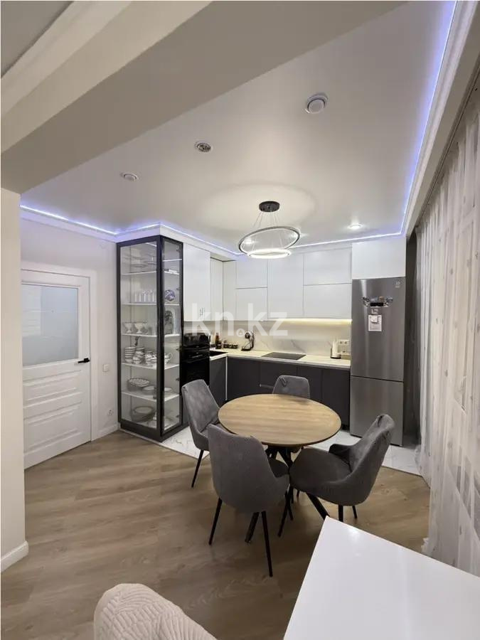 Продажа 3-комнатной квартиры, 84.8 м² в Алматы - фото 4