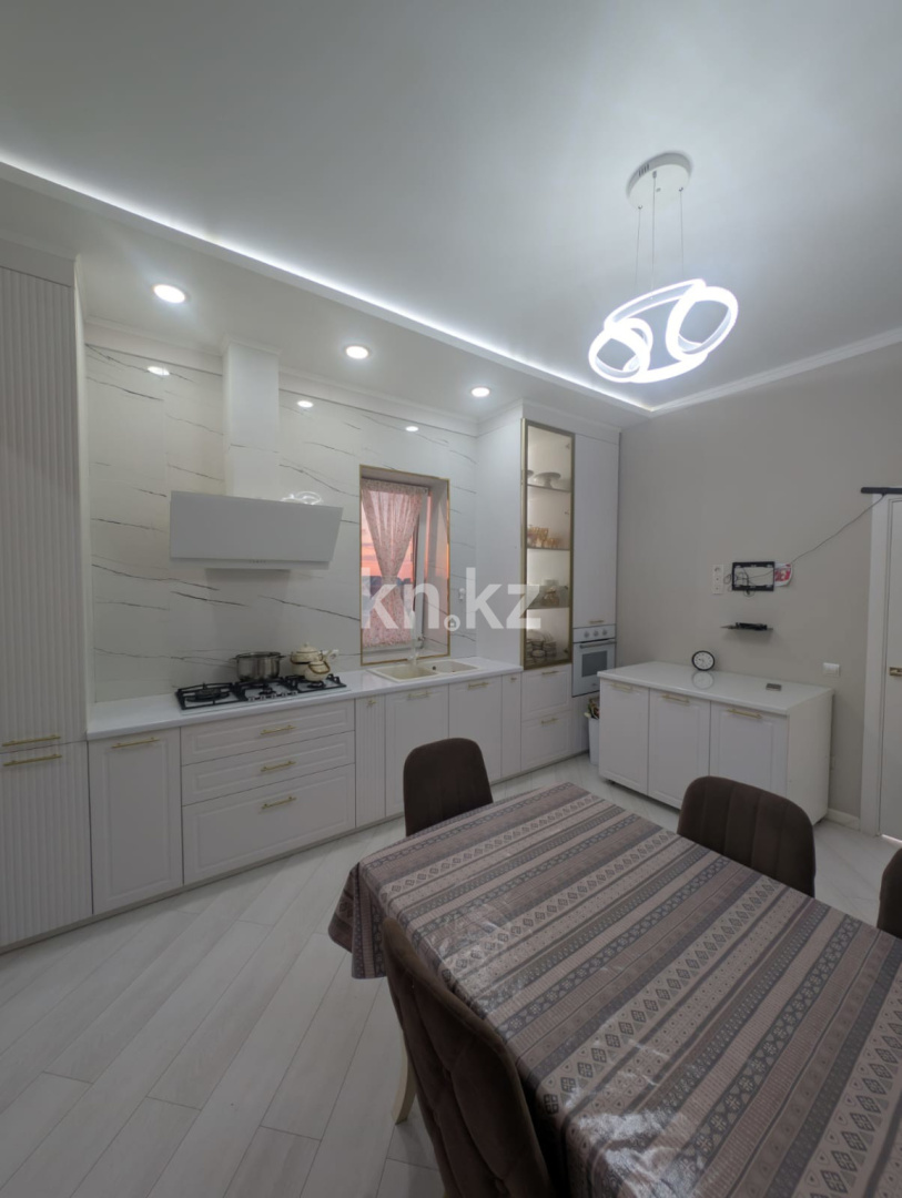 Продажа 4-комнатной квартиры, 115 м² в Уральске - фото 16