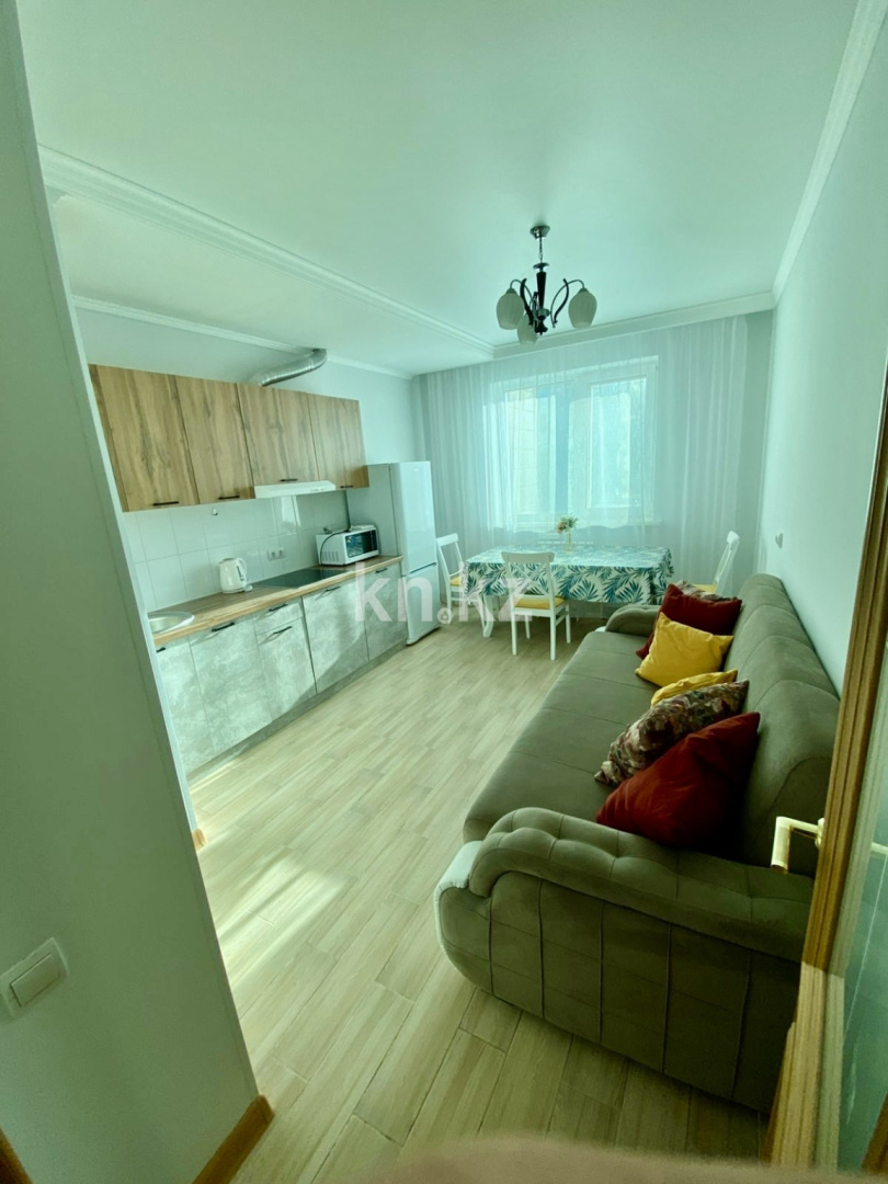 Аренда 3-комнатной квартиры посуточно, 75 м², пр. Кабанбай батыра, дом  48 - ул. Керей, Жанибек хандар в Астане - фото 22