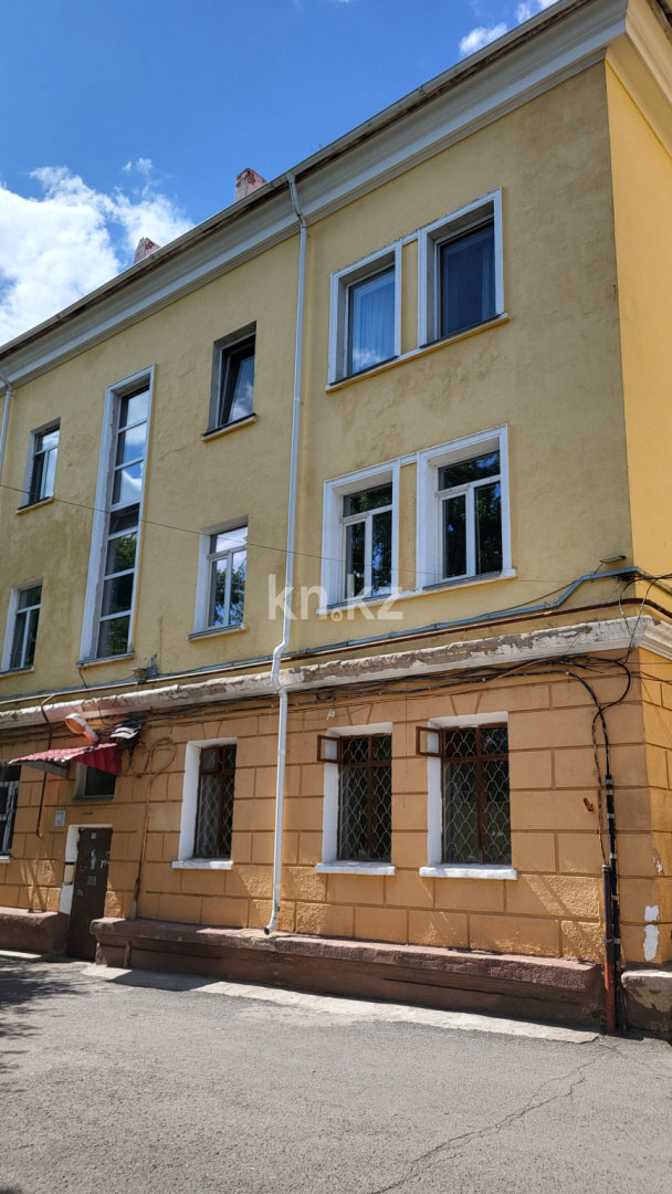 Продажа 1-комнатной квартиры, 41.3 м², ул. Абая, дом  7 в Караганде - фото 3