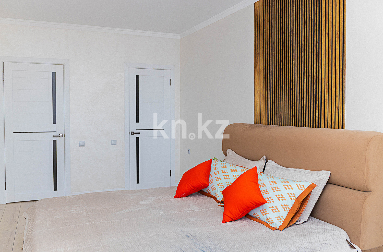 Аренда 2-комнатной квартиры посуточно, 60 м², ул. Шаляпина, дом  1/18 - ул. Саина в Алматы - фото 3