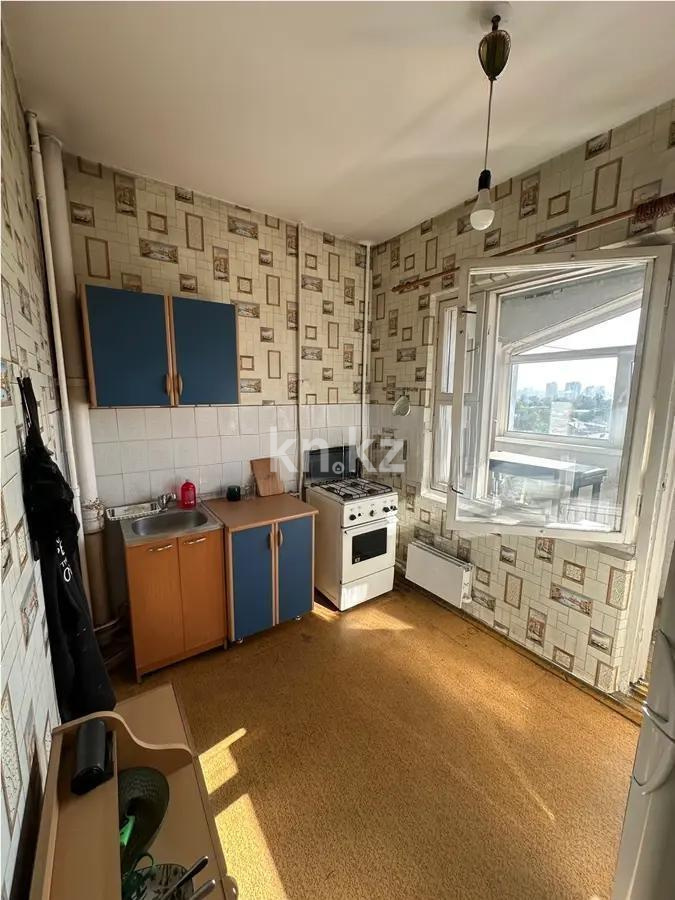 Продажа 3-комнатной квартиры, 72 м², ул. Тургута Озала, дом  94 в Алматы - фото 4