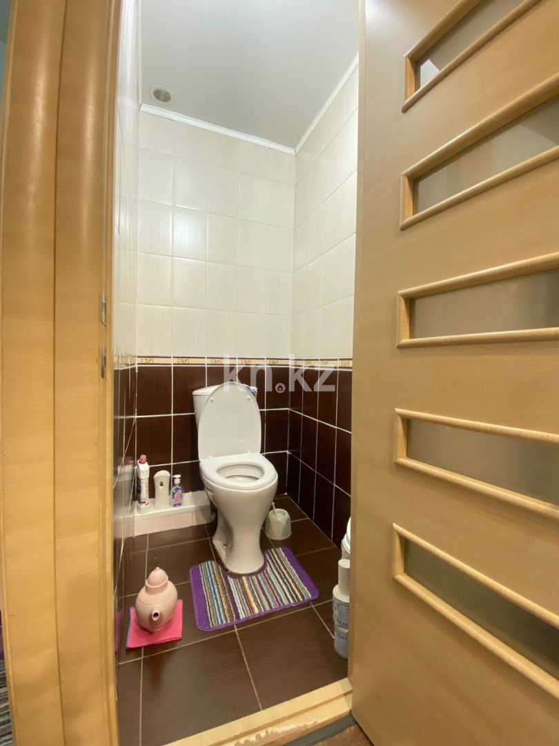 Продажа 4-комнатной квартиры, 62 м², ул. Муканова, дом  8 в Караганде - фото 13