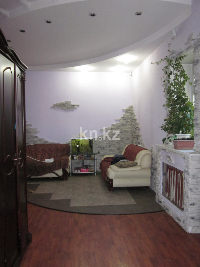 Продажа 5-комнатного дома, 350 м² в Астане - фото 8
