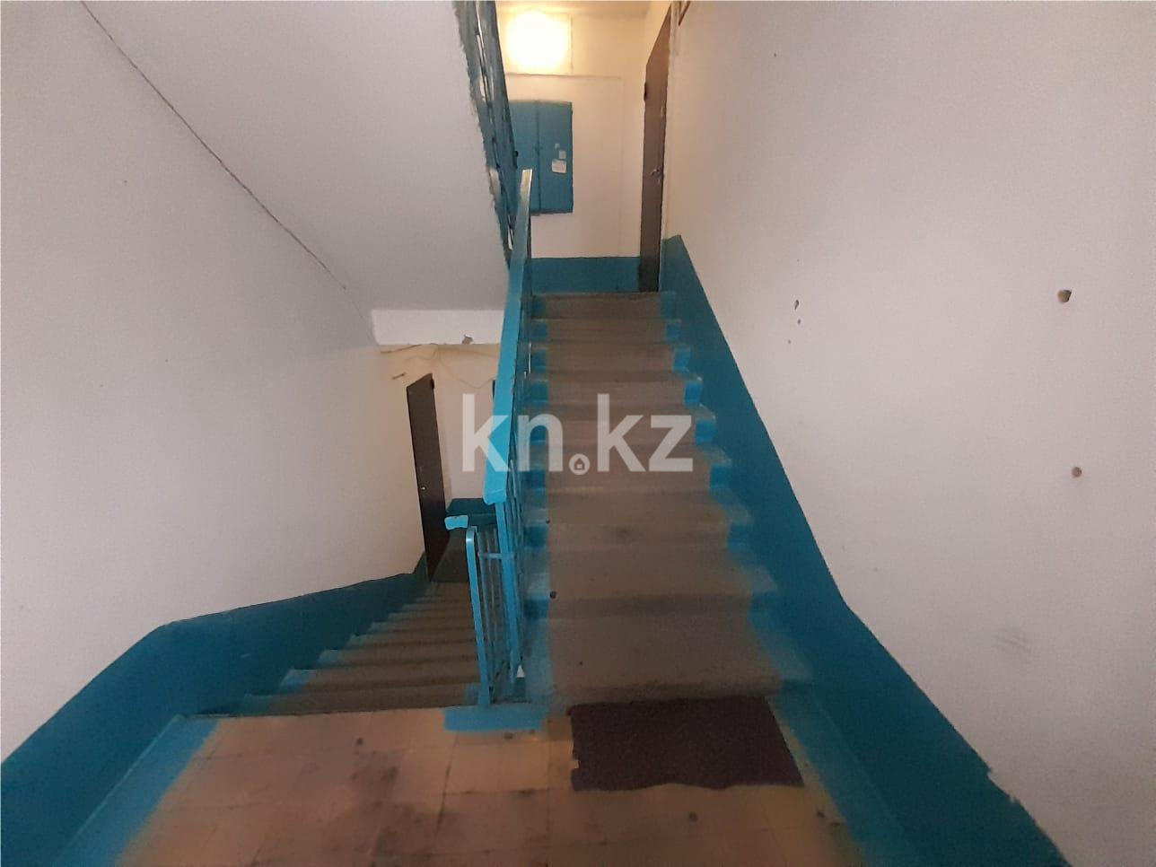 Продажа 3-комнатной квартиры, 57 м², ул. Аманжолова, дом  43 в Караганде - фото 13