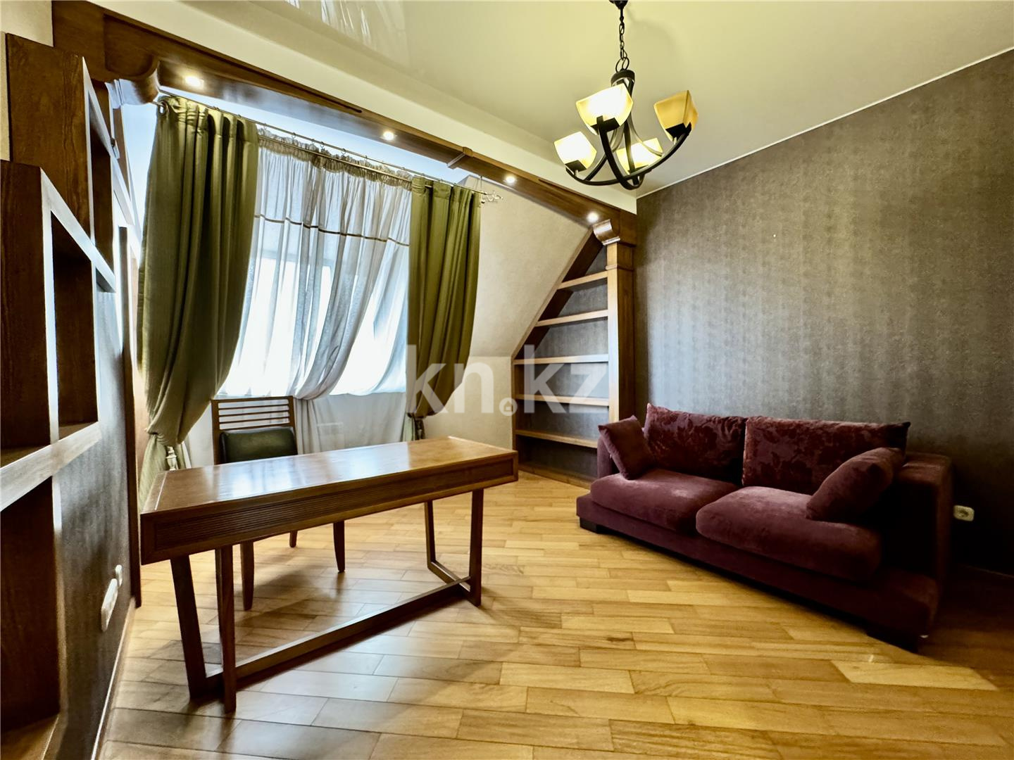 Продажа 6-комнатной квартиры, 227 м², ул. Ерубаева, дом  50/6 в Караганде - фото 31