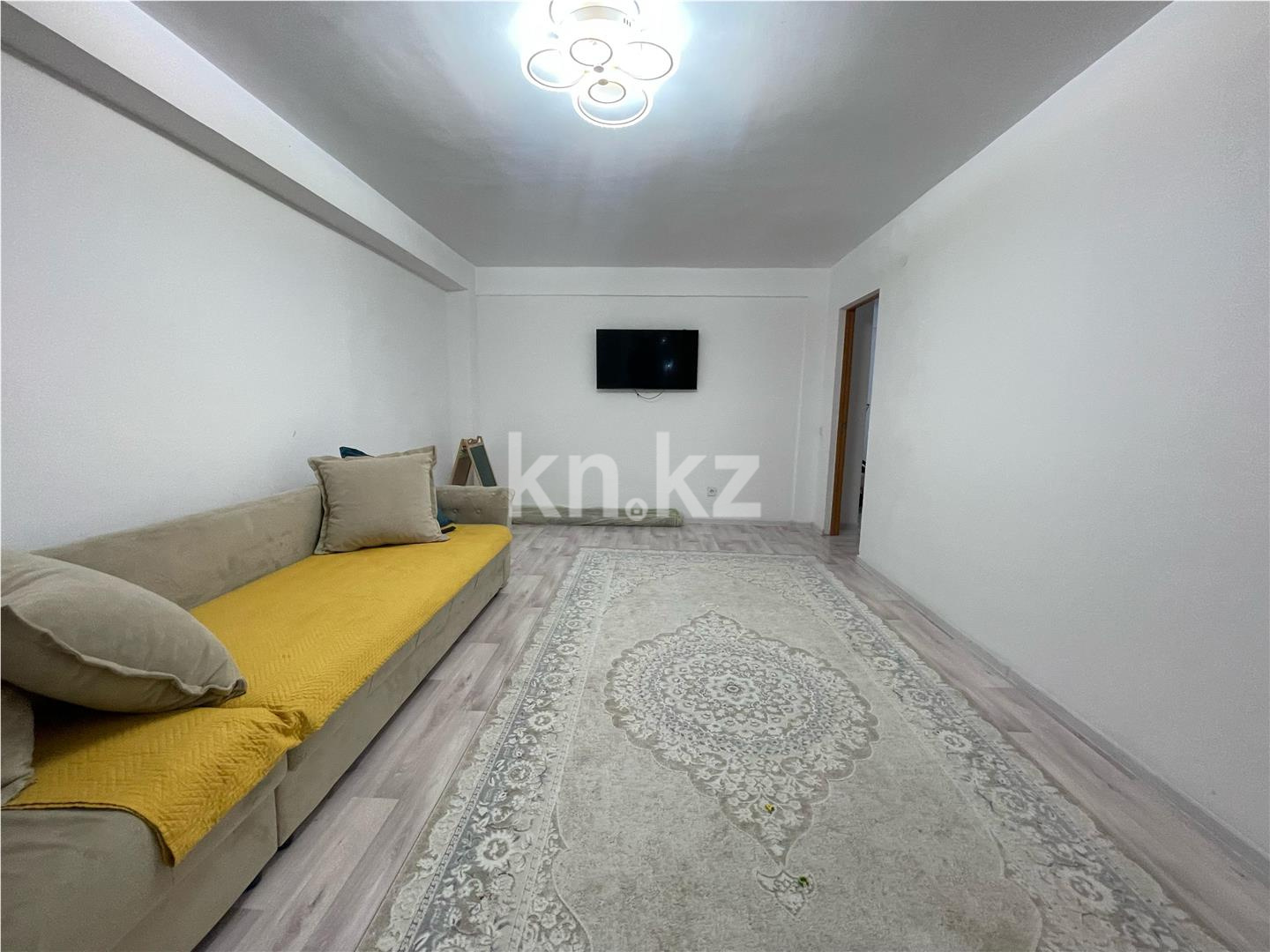 Продажа 2-комнатной квартиры, 69 м², ул. Момышулы, дом  26/2 в Караганде - фото 2