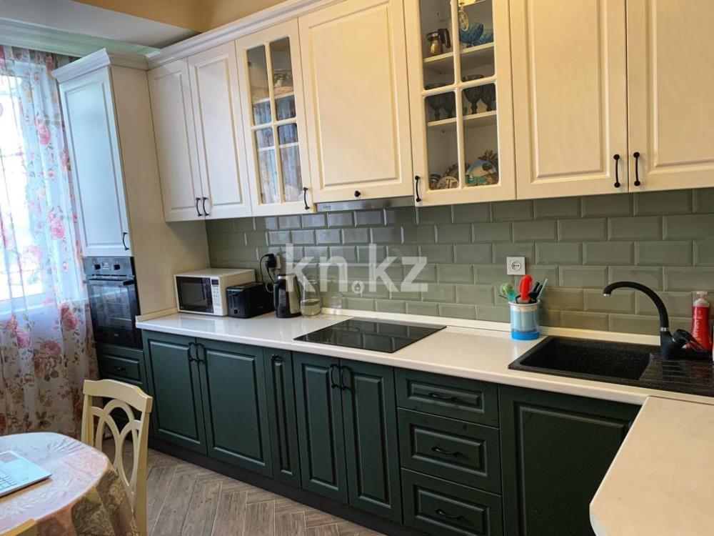 Продажа 3-комнатной квартиры, 83 м², ул. Минина, дом  24 в Алматы - фото 2