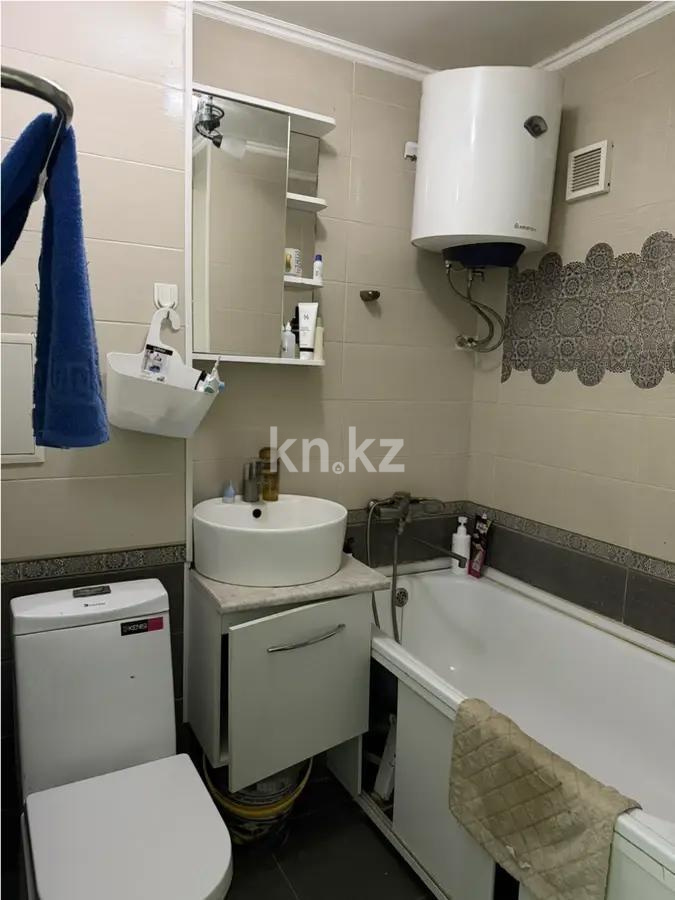 Продажа 3-комнатной квартиры, 59.3 м² в Алматы - фото 4