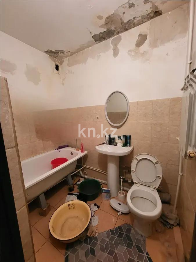 Продажа 1-комнатной квартиры, 40 м², 117 квартал, дом  5 в Темиртау - фото 4