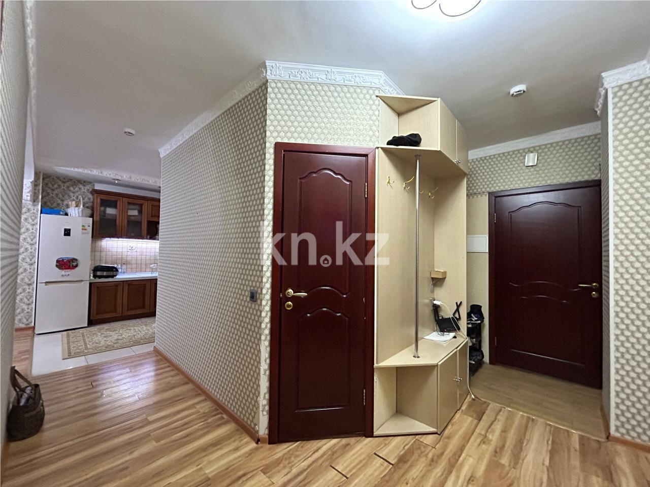 Продажа 3-комнатной квартиры, 69.8 м², ул. Валиханова в Астане - фото 7