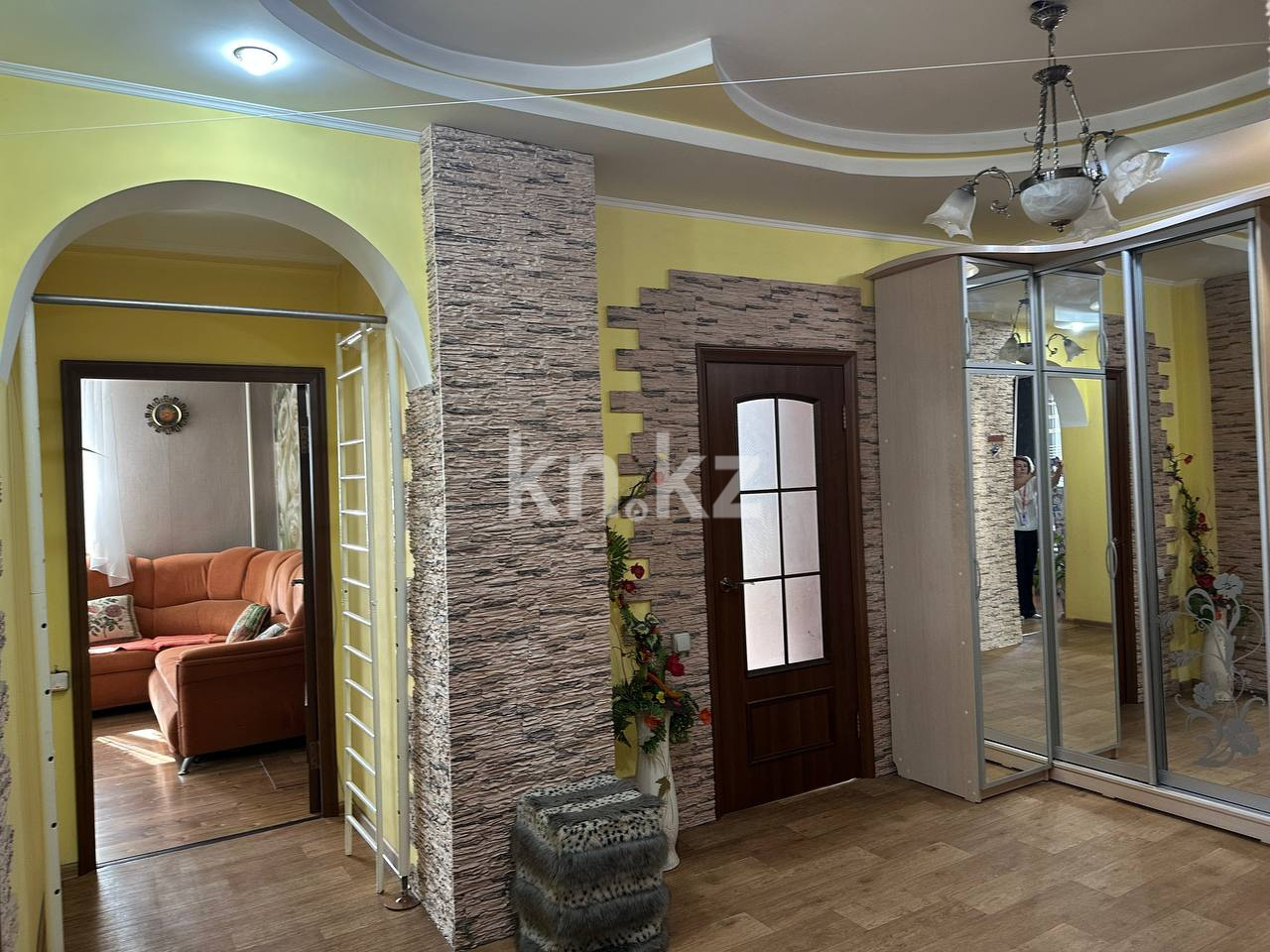 Продажа 3-комнатной квартиры, 86 м² в Усть-Каменогорске - фото 16