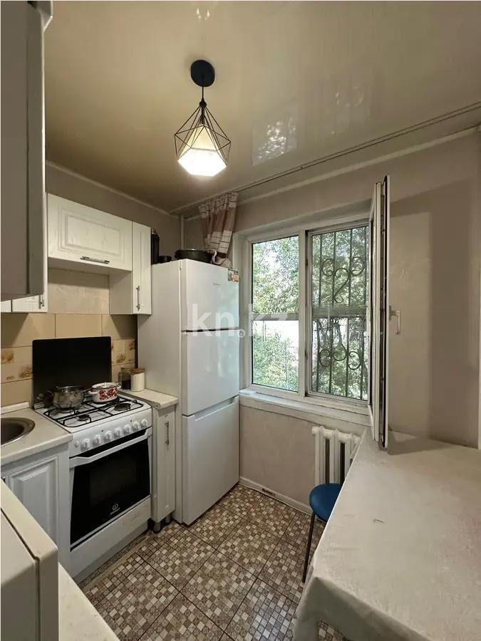 Продажа 3-комнатной квартиры, 60 м², мкр-н Аксай-1, дом  21 в Алматы - фото 4