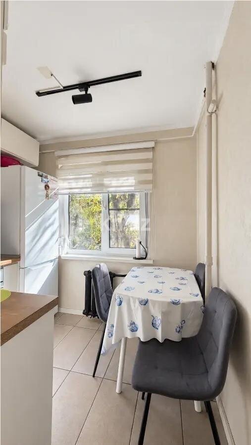 Продажа 2-комнатной квартиры, 42.2 м² в Алматы - фото 3