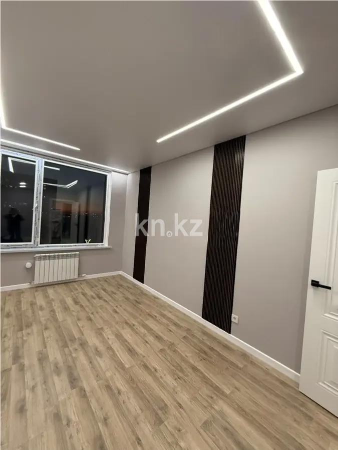 Продажа 1-комнатной квартиры, 38 м², ул. Толе би, дом  28/1 в Астане