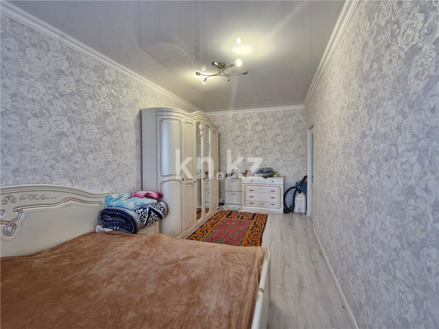 Продажа 4-комнатной квартиры, 110 м², ул. Керей, Жанибек хандар в Астане - фото 2