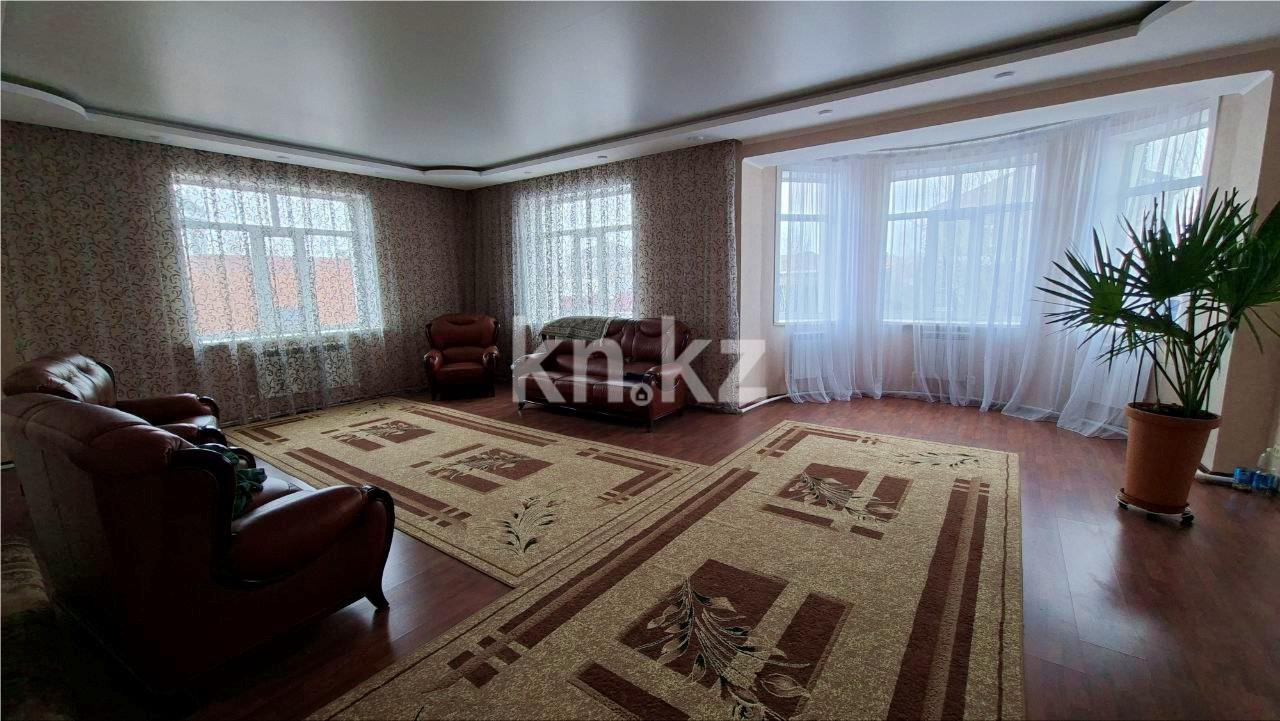 Продажа 8-комнатного дома, 360 м² в Темиртау