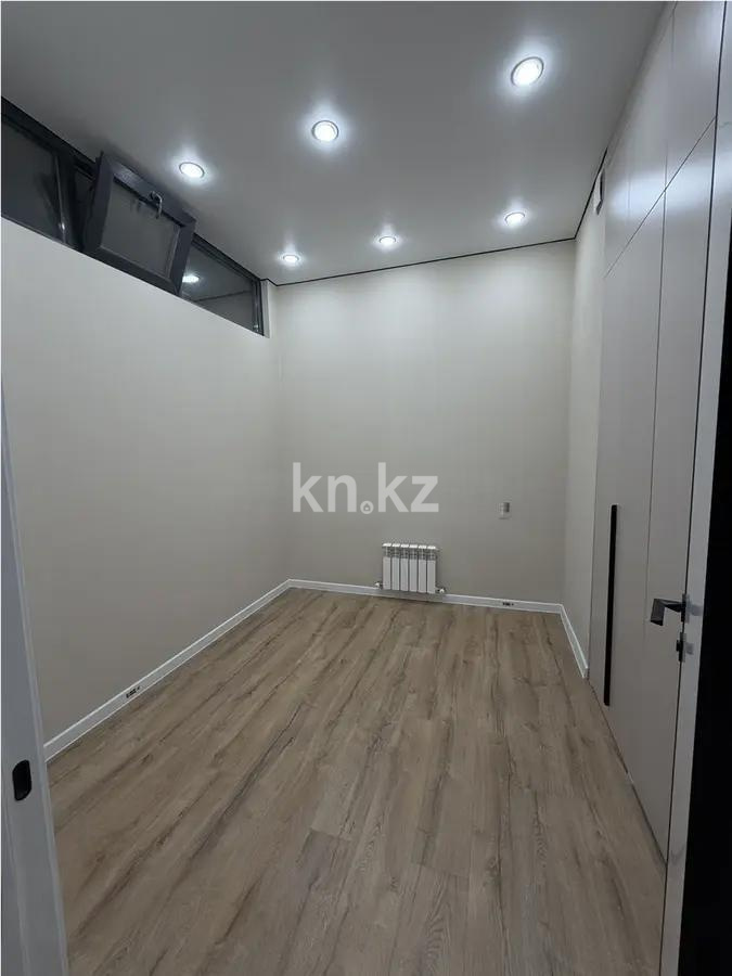 Продажа 3-комнатной квартиры, 57.3 м² в Алматы - фото 2