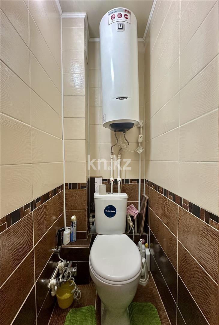 Продажа 4-комнатной квартиры, 81 м² в Караганде - фото 16